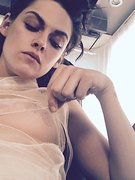 Kristen Stewart nude 4