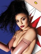 Kylie Jenner nude 7