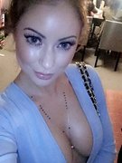 Laura Carter nude 48