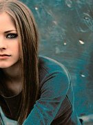 Lavigne Avril nude 112