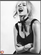 Lavigne Avril nude 55