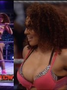 Layla El nude 2