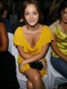 Leighton Meester nude 56