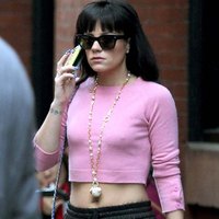 Lily Allen Hard Nipple Pokies