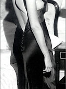 Linda Fiorentino nude 2