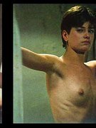 Linda Fiorentino nude 28