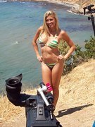 Lindsay Clubine nude 7
