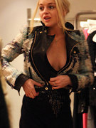 Lindsay Lohan nude 357