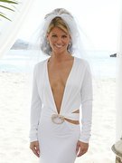 Lori Loughlin nude 6