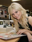 Pixie Lott nude 5