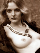 Lydia Hearst nude 13