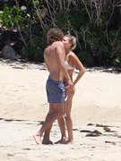 Margot Robbie nude 7