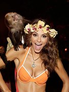 Maria Menounos nude 10