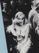 Marilyn Monroe nude 60