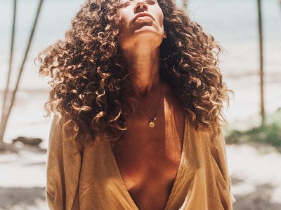 Maya Singer topless and sexy