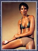 Michelle Behennah nude 13