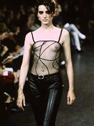 Michelle Hicks nude 17