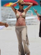 Michelle Hunziker nude 10