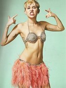 Miley Cyrus nude 5