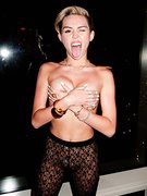 Miley Cyrus nude 1