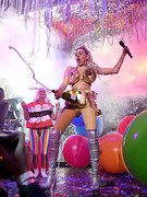 Miley Cyrus nude 33