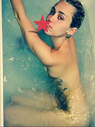 Miley Cyrus nude 41