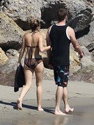 Miley Cyrus nude 10