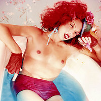 Kinky pics set with Milla Jovovich