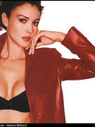 Monica Bellucci nude 15