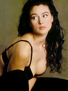Monica Bellucci nude 2