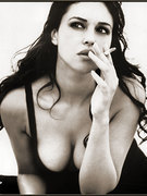 Monica Bellucci nude 3