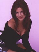 Music Factory-The nude 2