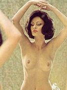 Nada nude 1