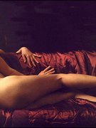 Nadia Turavinava nude 4