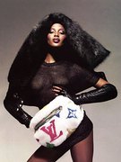 Naomi Campbell nude 168