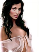 Natalie Imbruglia nude 39
