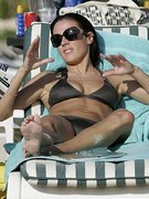 Natalie Pinkham nude 14