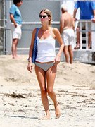 Nicky Hilton nude 0