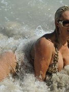 Nicole Coco Austin nude 2