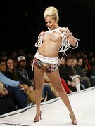 Nicole Richie nude 70