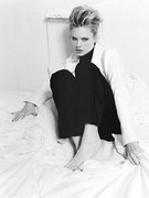 Noortje Halswijk nude 37