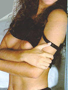 Oliveira Luma-De nude 5