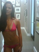 Olivia Munn nude 3