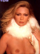 Paola Quattrini nude 0