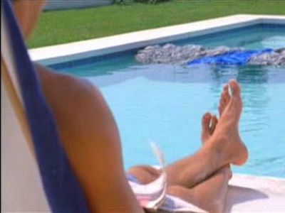 Paris Hilton posing in sexy bikini in ‘Win a Date with Tad Hamilton’