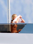 Portia De Rossi nude 21