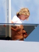 Portia De Rossi nude 29