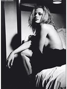 Rache Roberts nude 3