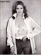 Raquel Welch nude 6