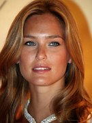 Refaeli Bar nude 19